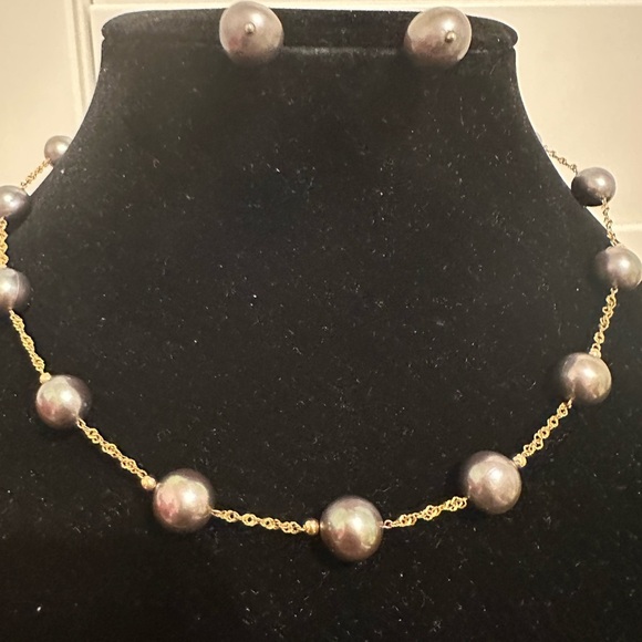 14k yellow Gold and Tahitian pearl station necklace and stud earrings - Picture 2 of 11